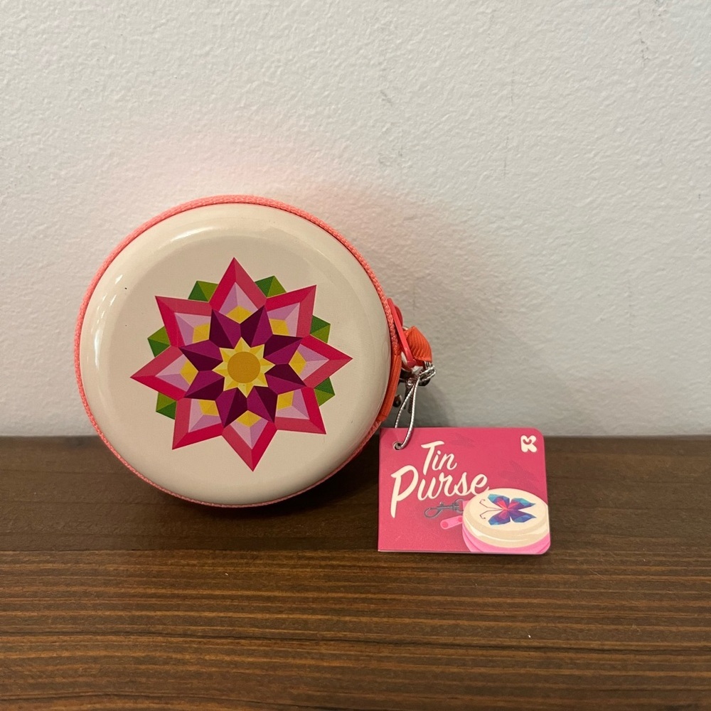 TIN Purse small round zippered coin purse